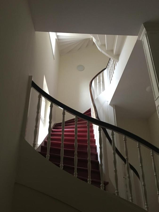Appartment Am Rathaus Baden-Baden Esterno foto